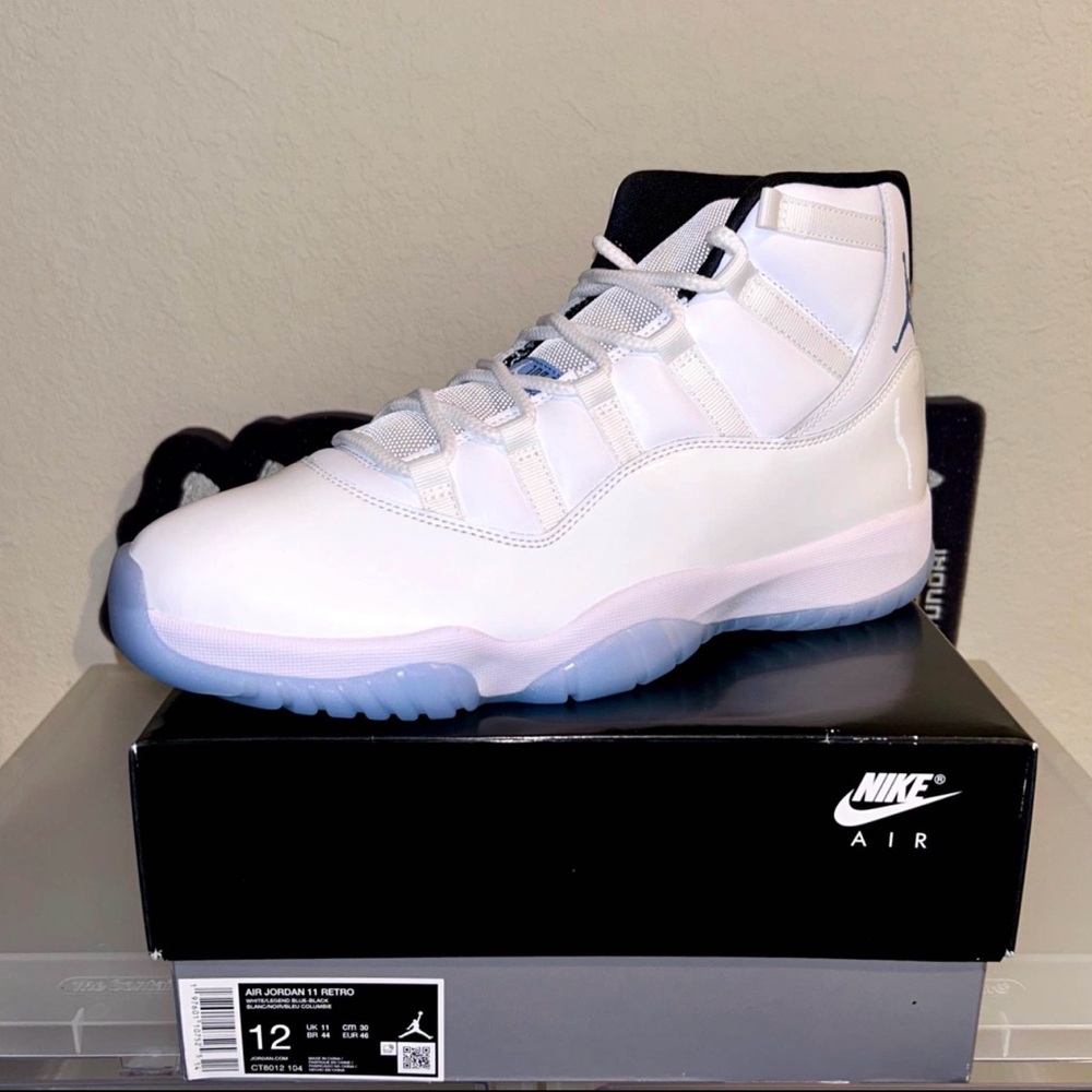 Jordan 11 Retro Columbia Legend Blue Sneakers - White and Blue